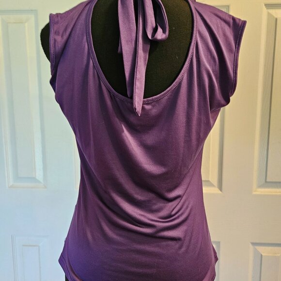Sz M Plum Sleveless Scoop Neck Top (Great with Suits) - Picture 2 of 2